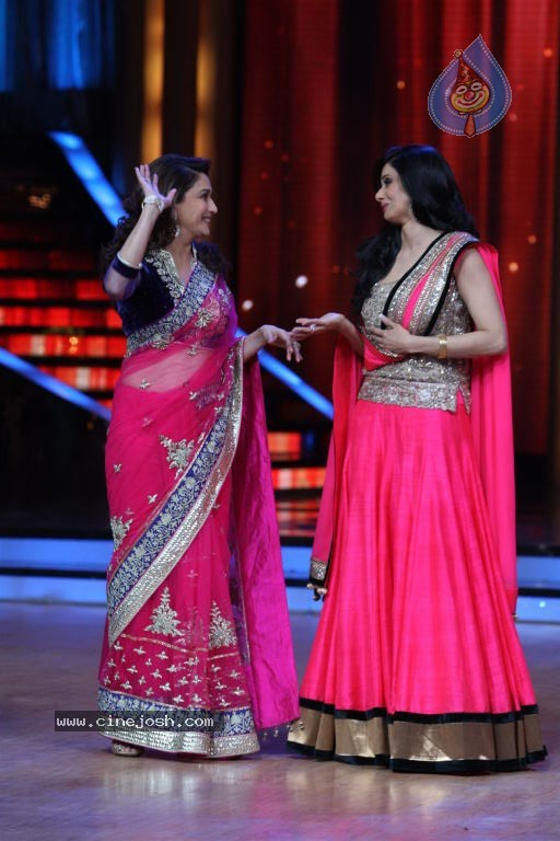 Sridevi at Jhalak Dikhla Jaa Grand Finale - 46 / 69 photos