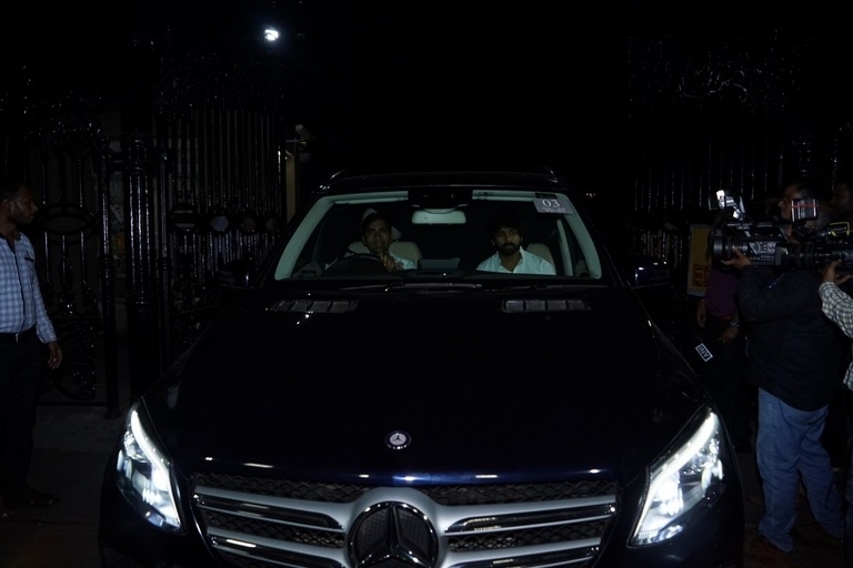Sridevi Death - Celebs Visit Sridevi House - 17 / 20 photos