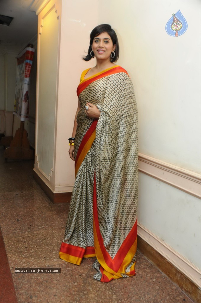 Sridevi Launches The Live Well Diet Book - 20 / 59 photos