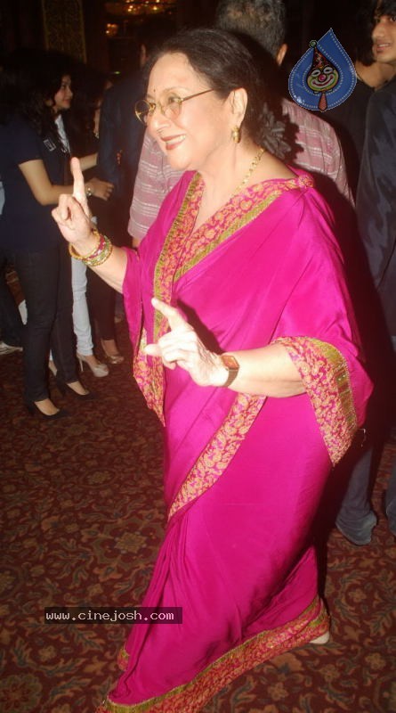 Sudesh Bhosle Birthday Party - 12 / 87 photos