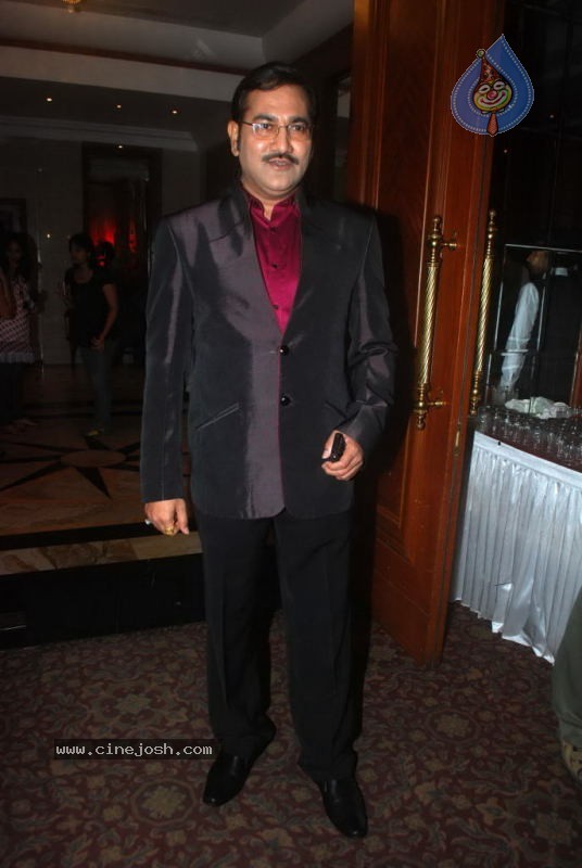 Sudesh Bhosle Birthday Party - 15 / 87 photos