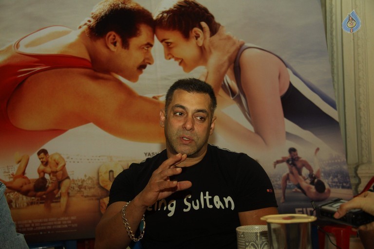 Sultan Media Meet Photos - 36 / 36 photos