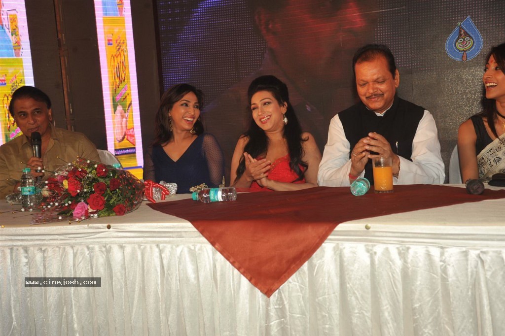 Sunil Gavaskar Launches POTO Potato Flakes - 11 / 85 photos