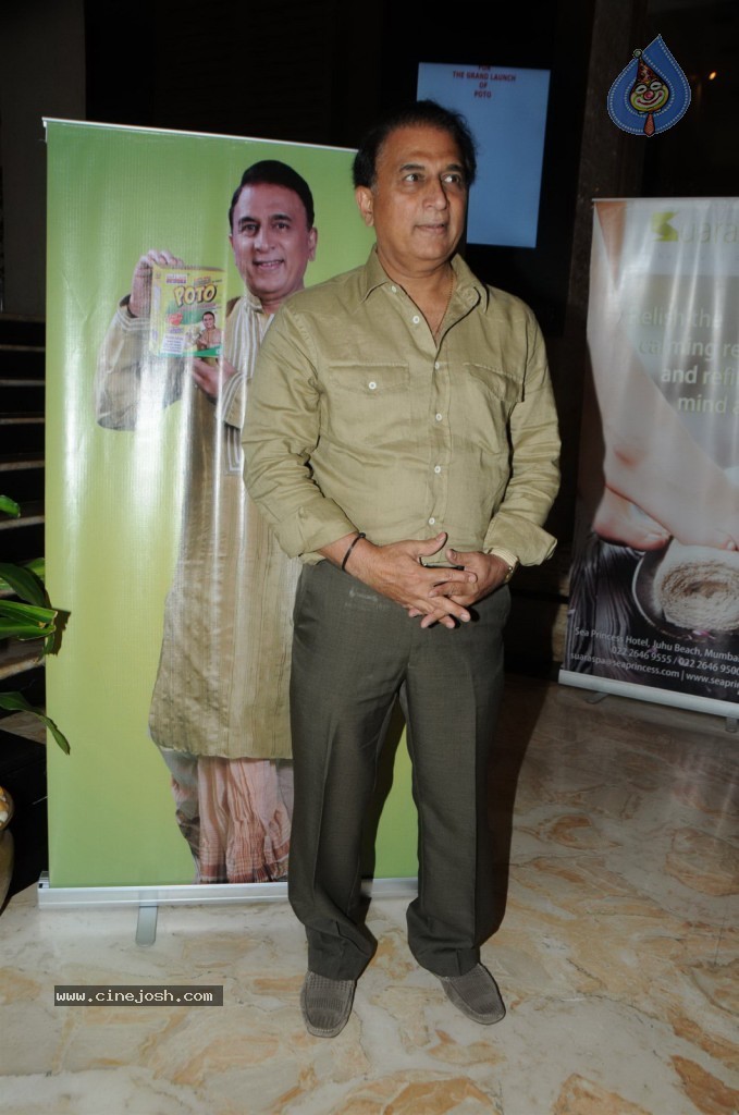 Sunil Gavaskar Launches POTO Potato Flakes - 50 / 85 photos