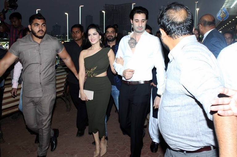 Sunny Leone at The Atilla Million Race Event - 7 / 38 photos