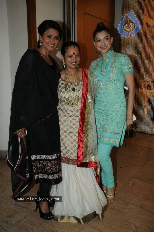 Suraj Godombe Sangeet Ceremony - 3 / 45 photos