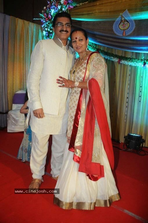 Suraj Godombe Sangeet Ceremony - 26 / 45 photos