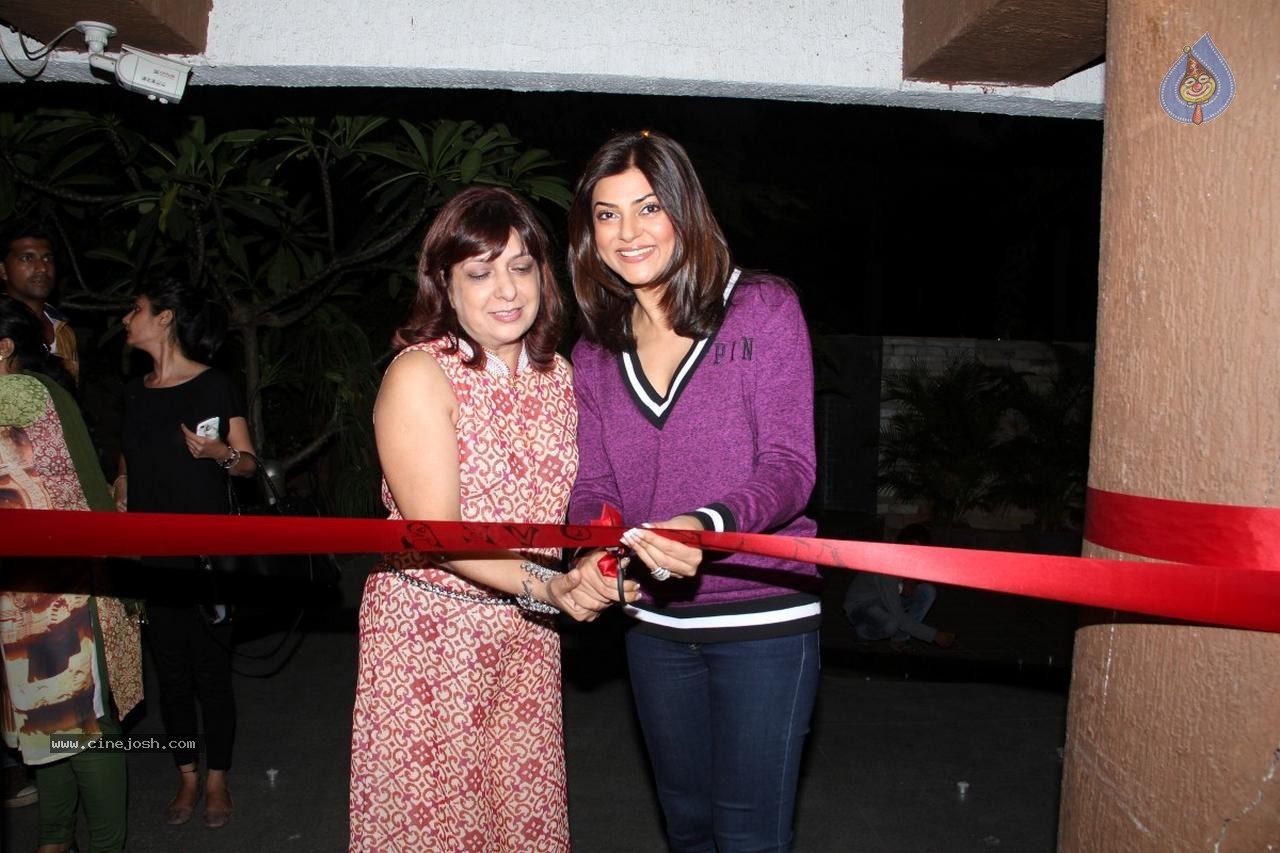 Sushmita Sen at Spa Launch - 21 / 43 photos