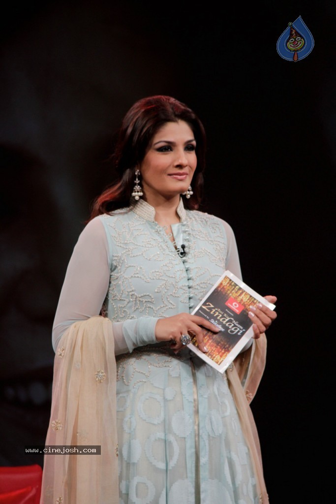Sushmitha Sen at Issi Ka Naam Zindagi Sets - 2 / 28 photos