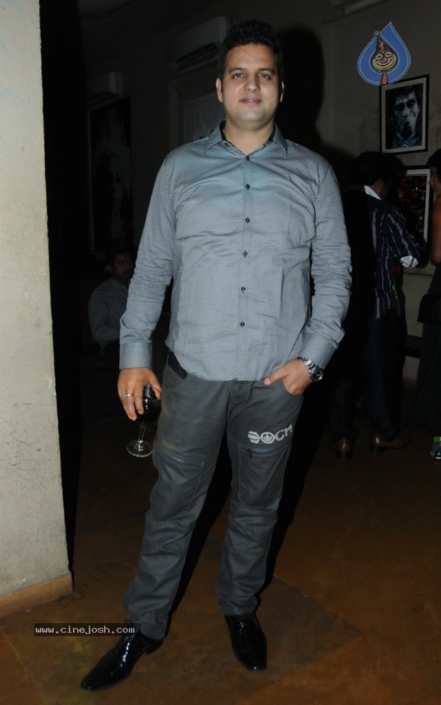 Swati Loomba Birthday Bash - 46 / 48 photos