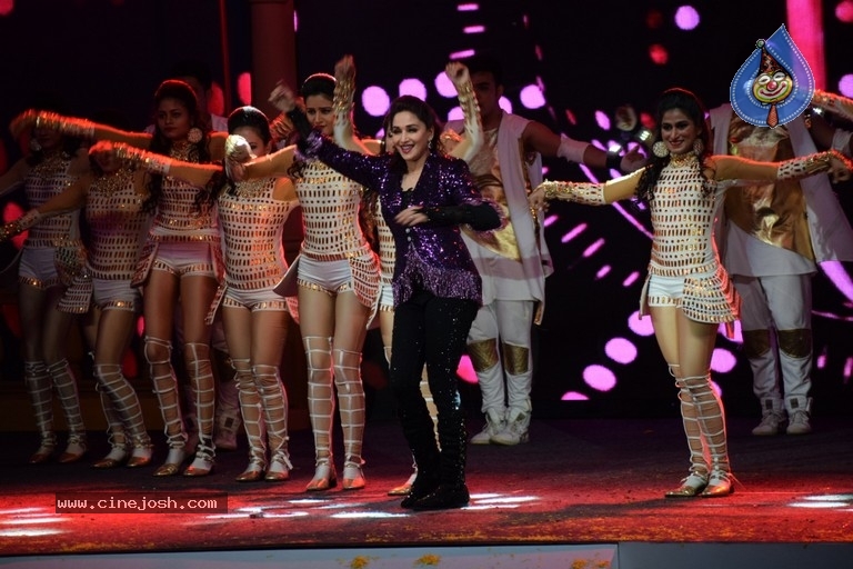 T20 Mumbai Cricket League Opening Ceremony - 29 / 42 photos