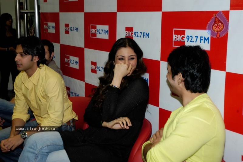 Tabu At Toh Baat Pakki Movie Promotions At BIG FM Studios - 3 / 20 photos