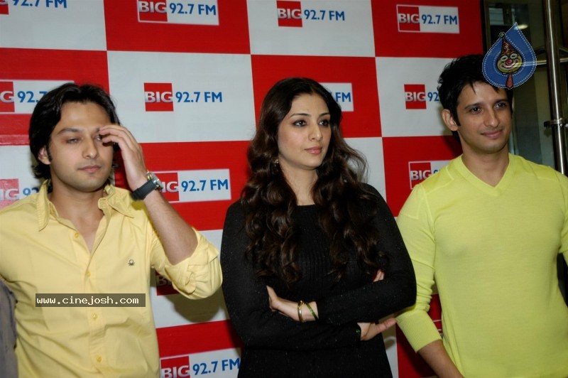 Tabu At Toh Baat Pakki Movie Promotions At BIG FM Studios - 7 / 20 photos