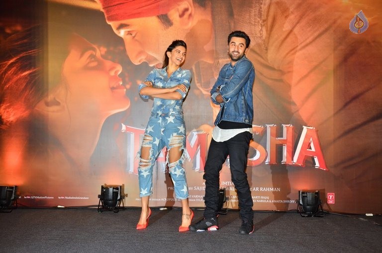 Tamasha Chemistry Meter Launch - 29 / 41 photos