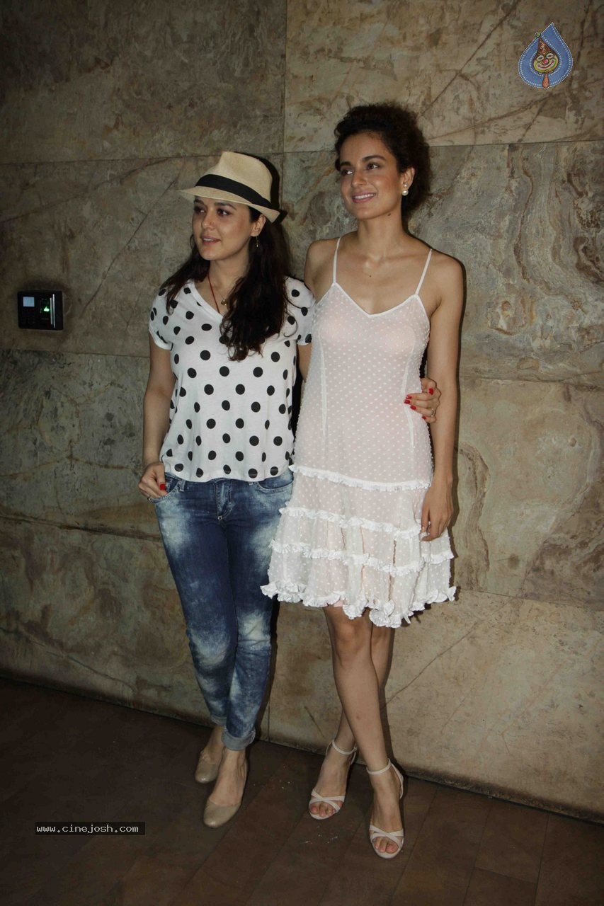 Tanu Weds Manu Returns Special Screening - 7 / 64 photos
