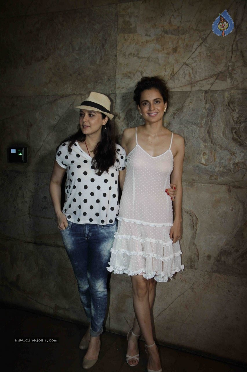 Tanu Weds Manu Returns Special Screening - 49 / 64 photos