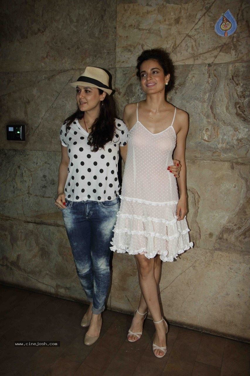 Tanu Weds Manu Returns Special Screening - 64 / 64 photos