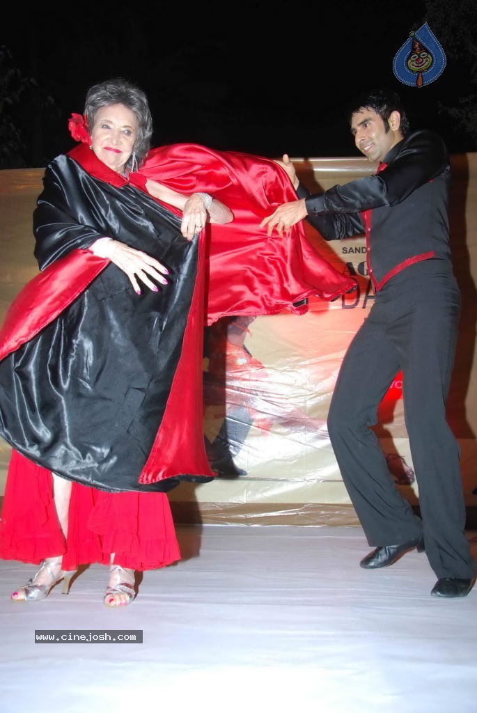 Tao Porchon Lynch Felicitation - 88 / 97 photos