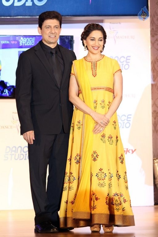 Tata Sky Launches Madhuri Dance Studio - 13 / 42 photos