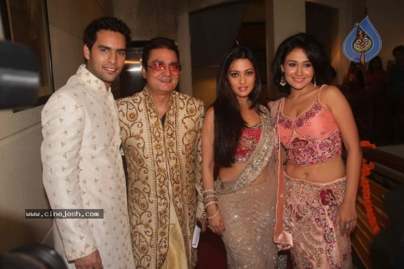 Tere Mere Phere Movie Music Launch - 32 / 48 photos