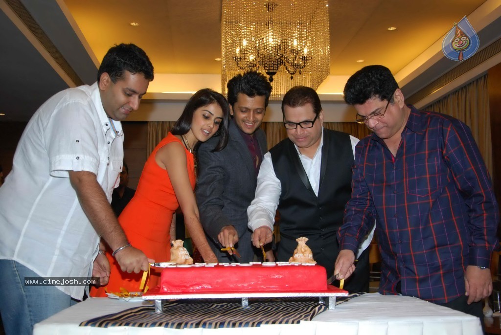 Tere Naal Love Ho Gaya Success Party - 23 / 57 photos