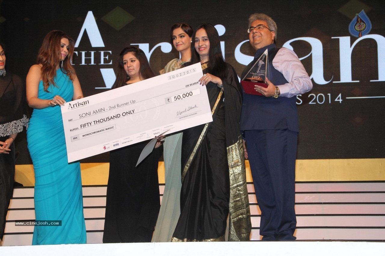 The Artisan Jewellery Design Awards 2014 - 5 / 105 photos