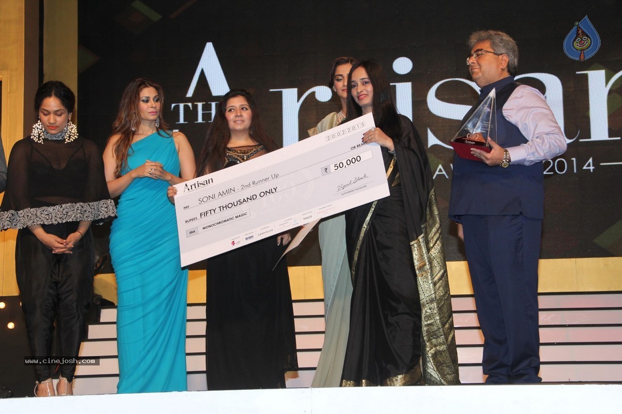 The Artisan Jewellery Design Awards 2014 - 40 / 105 photos