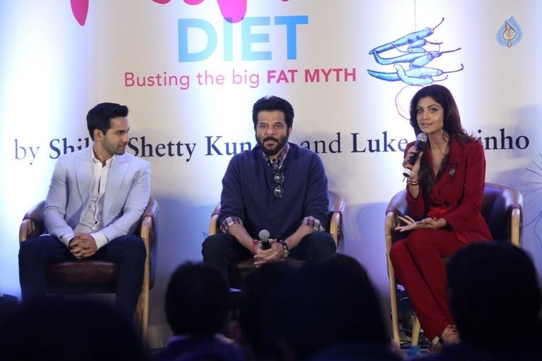 The Great India Diet Book Launch - 36 / 42 photos