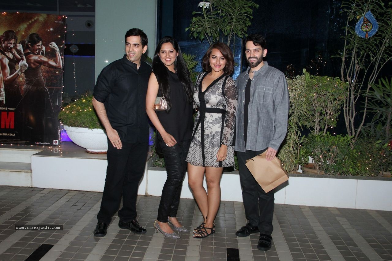 The Magic of Giving Short Film Special Screening - 10 / 86 photos