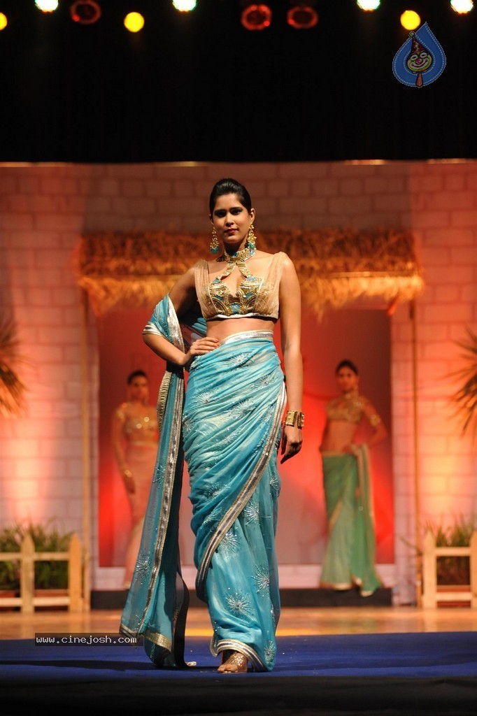 The Resort Rampage Silhouettes 2014 Fashion Show - 31 / 98 photos