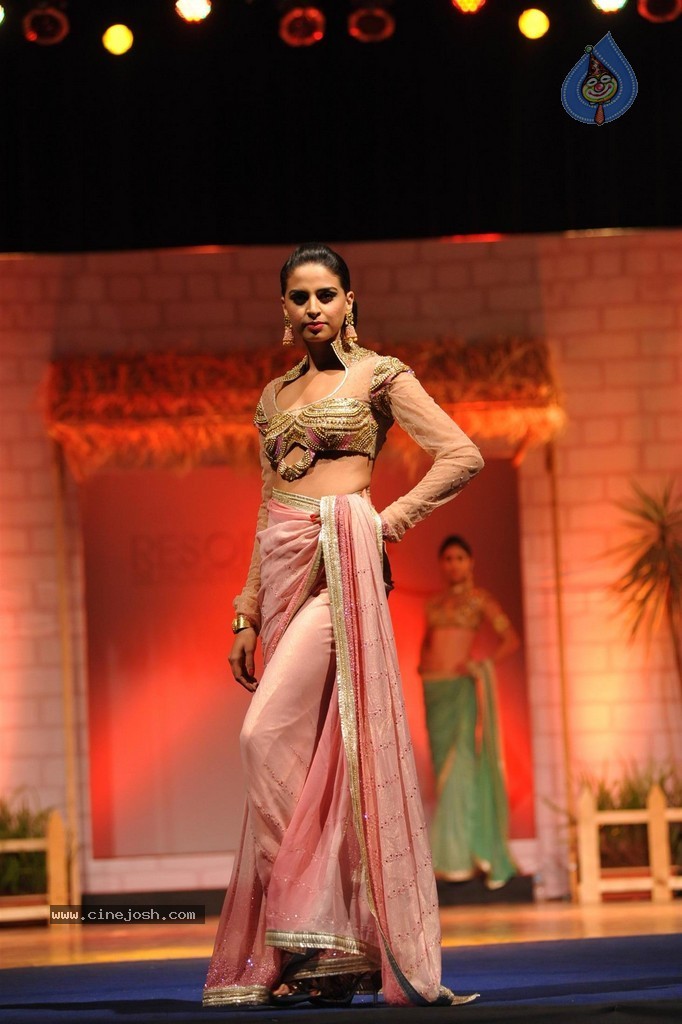 The Resort Rampage Silhouettes 2014 Fashion Show - 36 / 98 photos