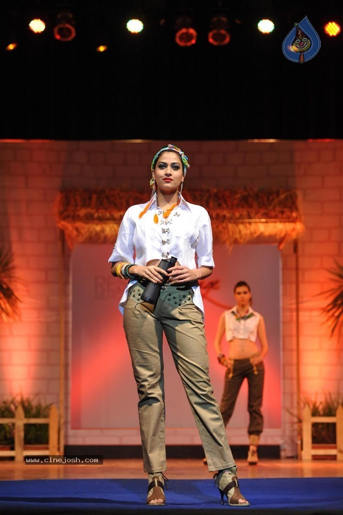 The Resort Rampage Silhouettes 2014 Fashion Show - 70 / 98 photos