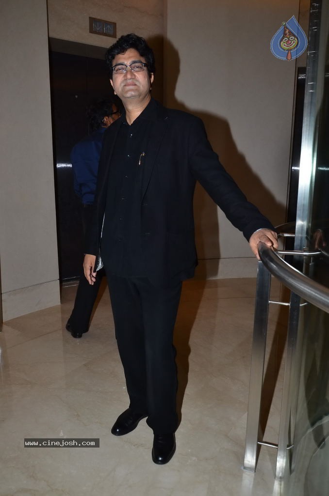 Times Now ICICI Bank NRI of the Year Awards Event - 37 / 39 photos