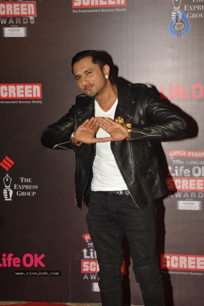 Top Bolly Celebs at 20th Annual Life OK Screen Awards - 51 / 136 photos