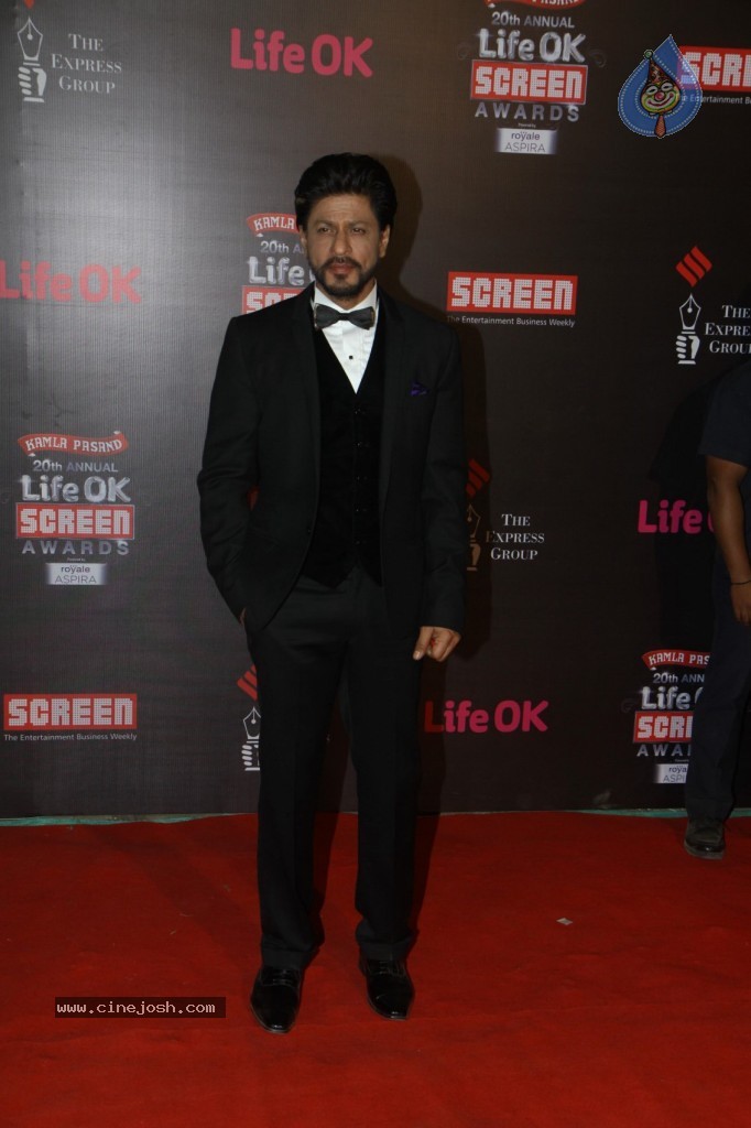 Top Bolly Celebs at 20th Annual Life OK Screen Awards - 81 / 136 photos