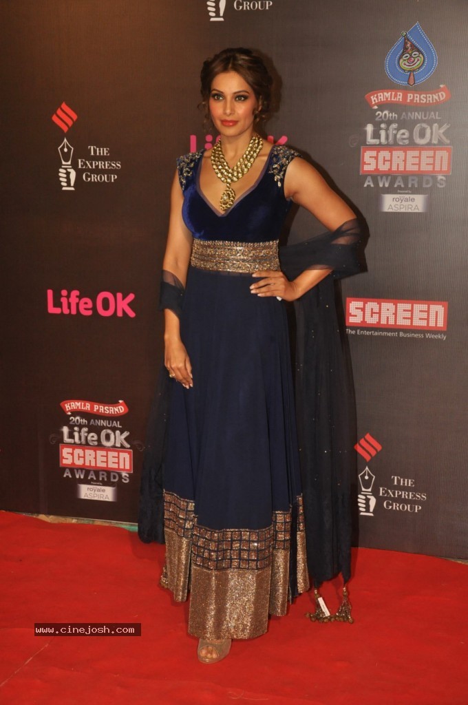 Top Bolly Celebs at 20th Annual Life OK Screen Awards - 129 / 136 photos