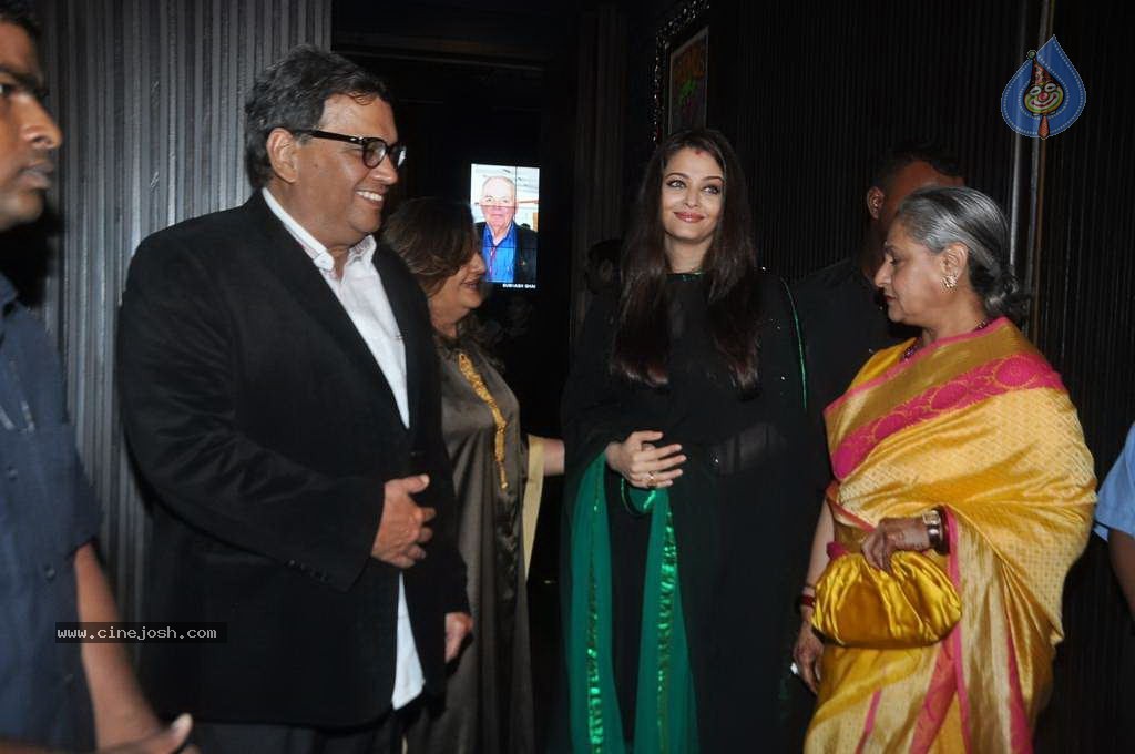 Top Bolly Celebs at Subhash Ghai Party - 49 / 142 photos