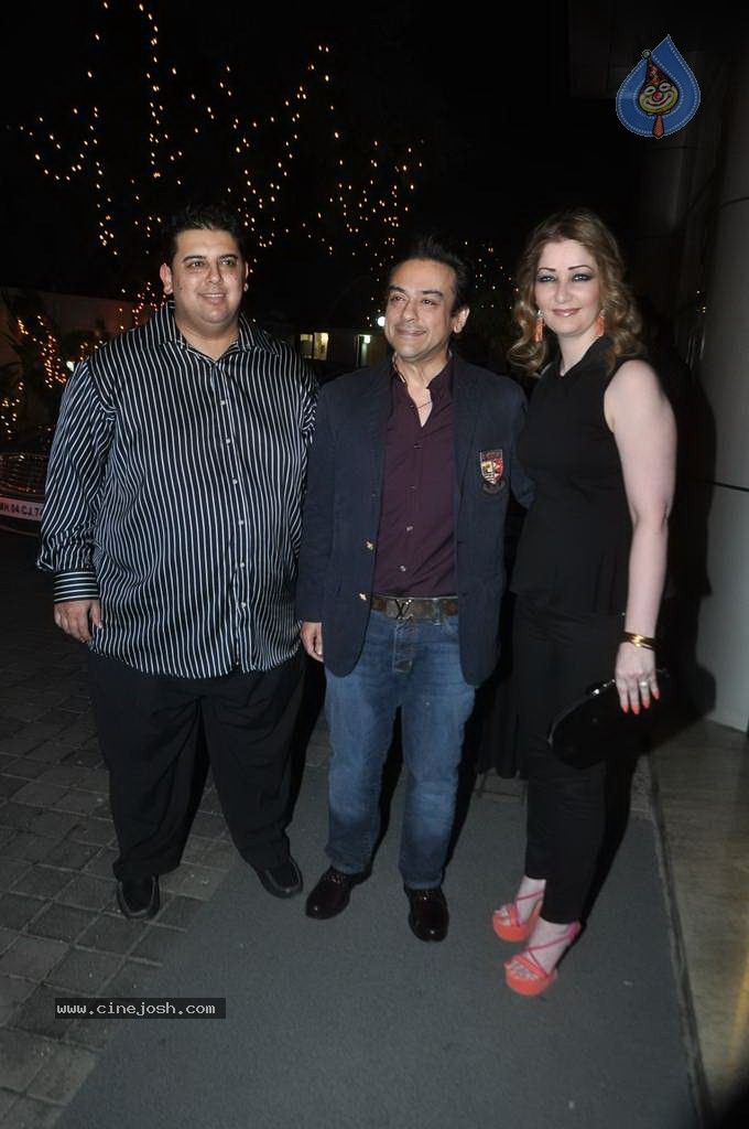 Top Bolly Celebs at Subhash Ghai Party - 126 / 142 photos
