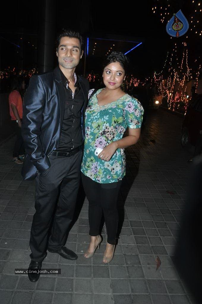 Top Bolly Celebs at Subhash Ghai Party - 135 / 142 photos