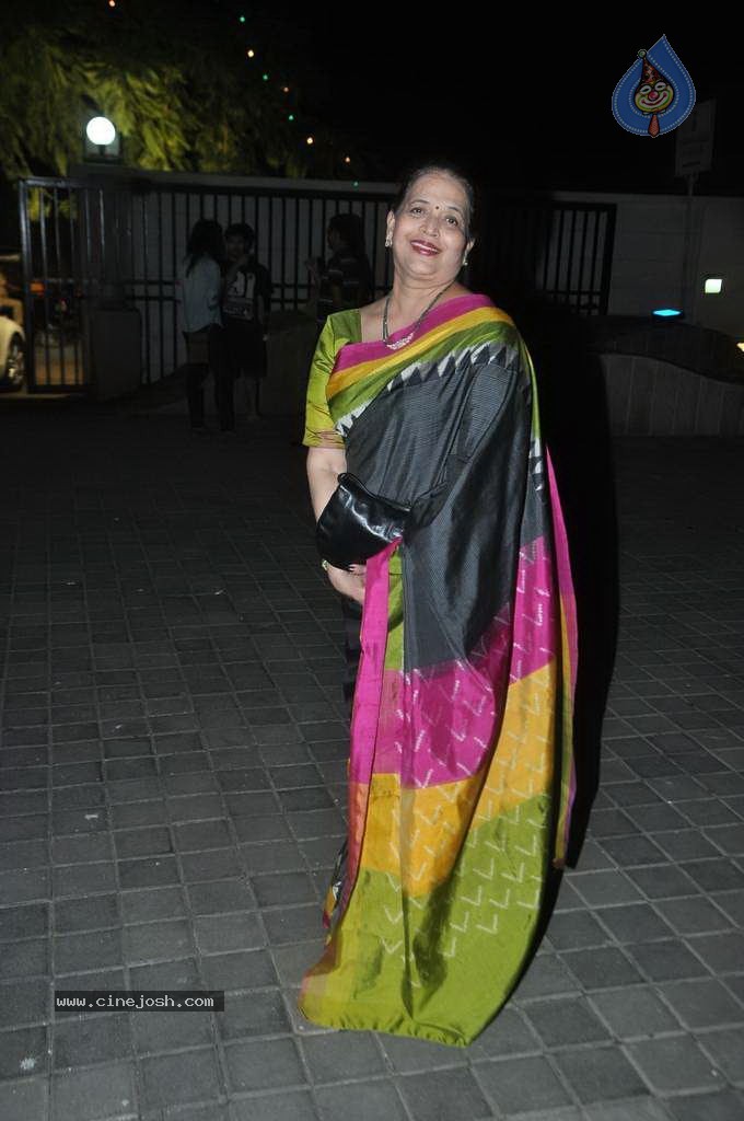 Top Bolly Celebs at Subhash Ghai Party - 136 / 142 photos