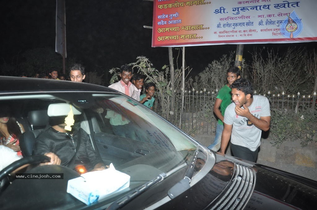 Top Bolly n Cricket Stars at Sachin Tendulkar Party - 33 / 152 photos