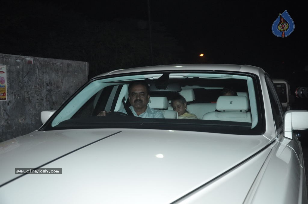 Top Bolly n Cricket Stars at Sachin Tendulkar Party - 112 / 152 photos
