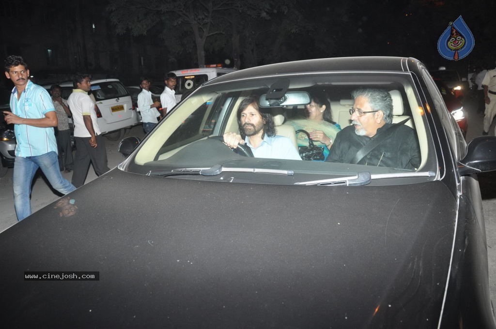 Top Bolly n Cricket Stars at Sachin Tendulkar Party - 131 / 152 photos