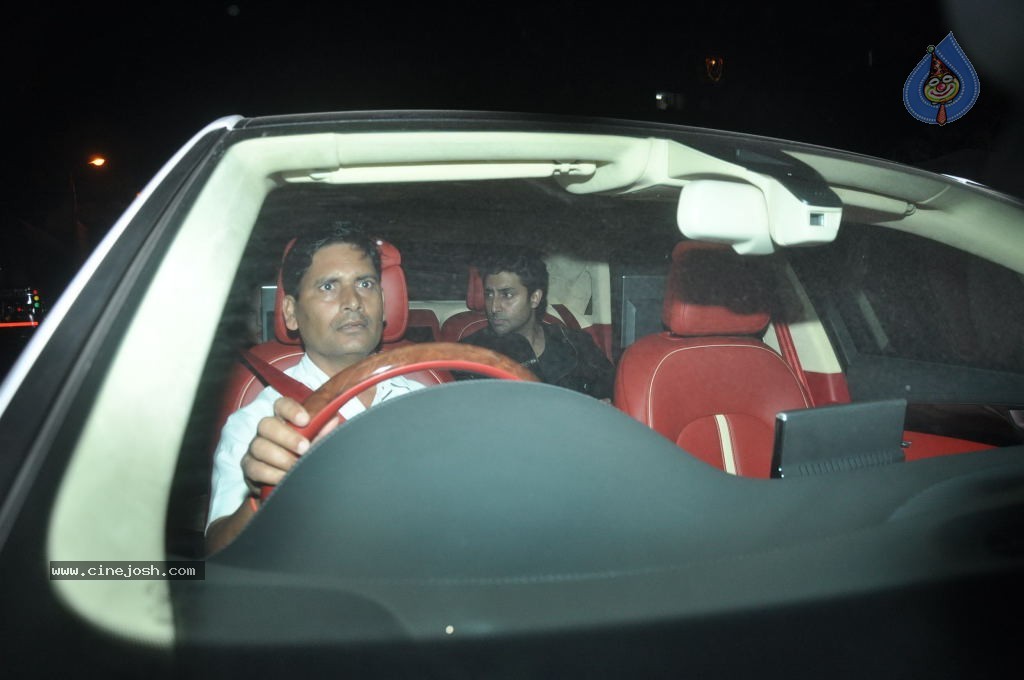 Top Bolly n Cricket Stars at Sachin Tendulkar Party - 148 / 152 photos