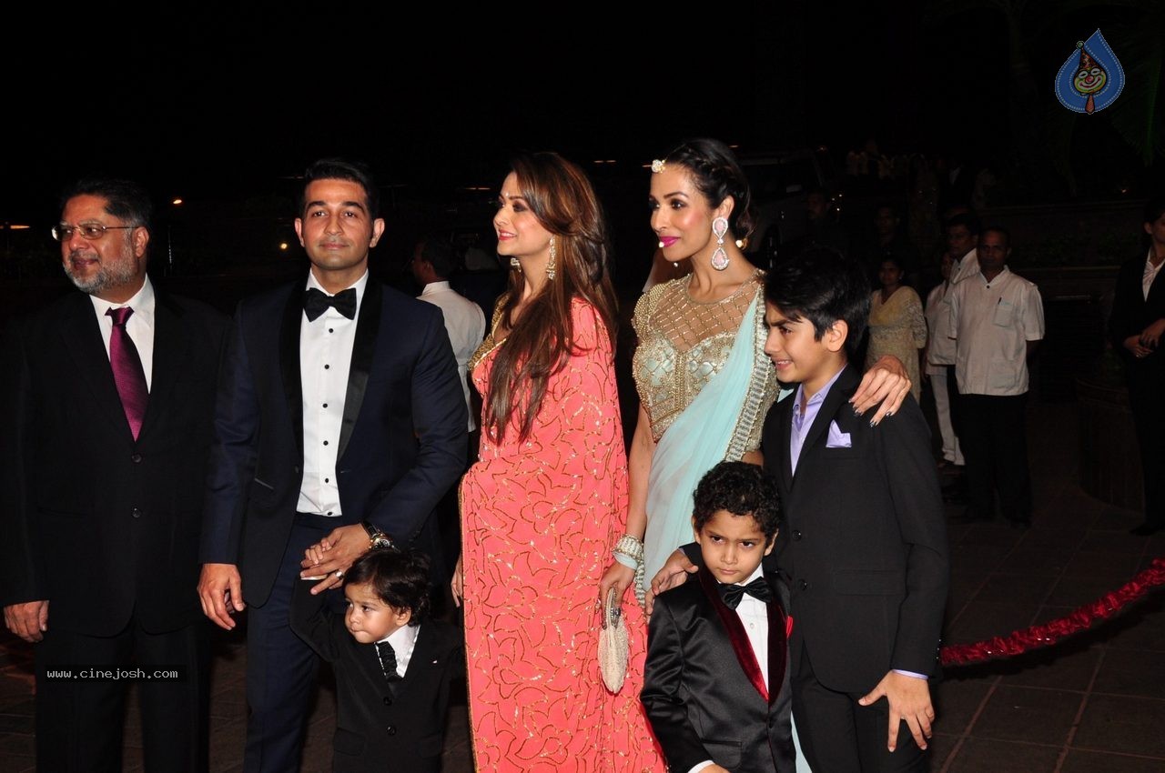 Top Celebs at Arpita Khan Wedding Reception 01 - 3 / 207 photos