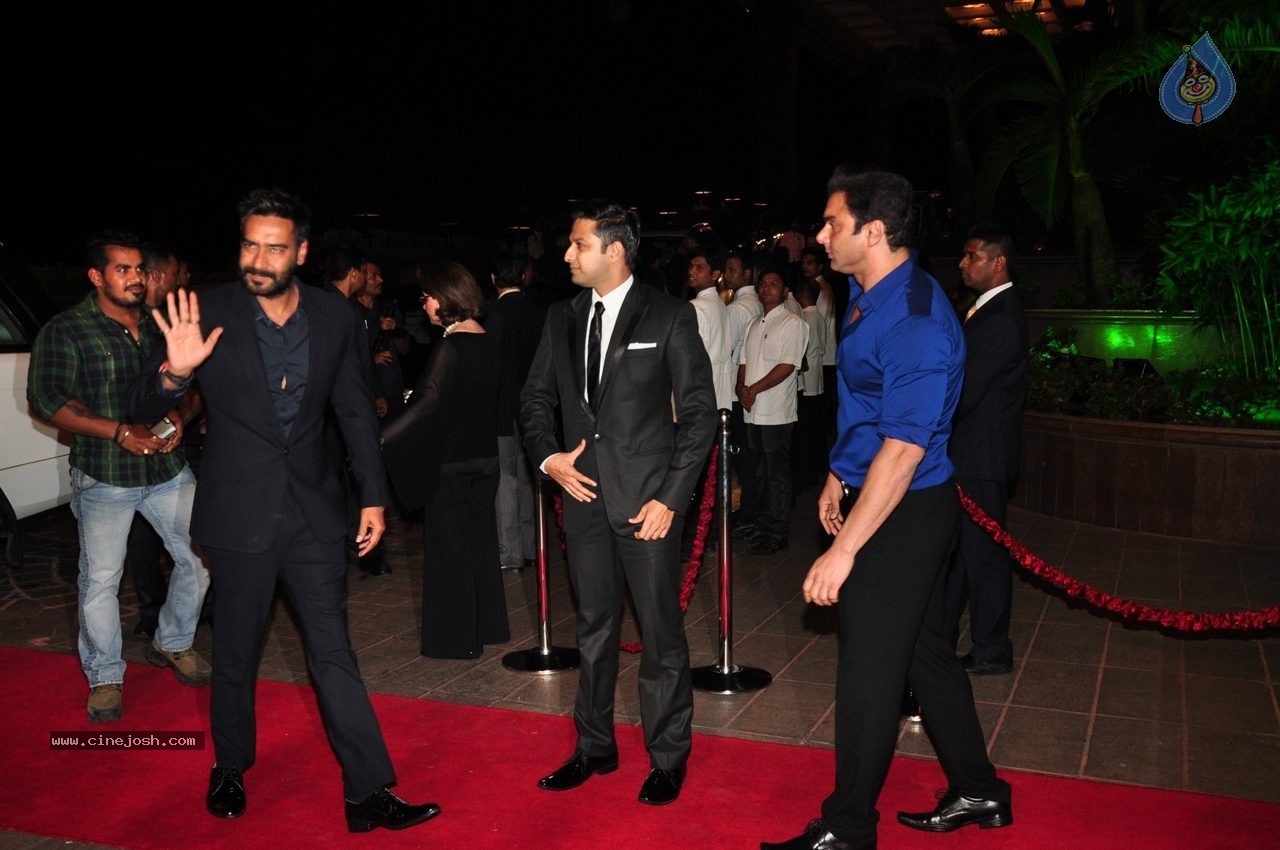 Top Celebs at Arpita Khan Wedding Reception 01 - 31 / 207 photos
