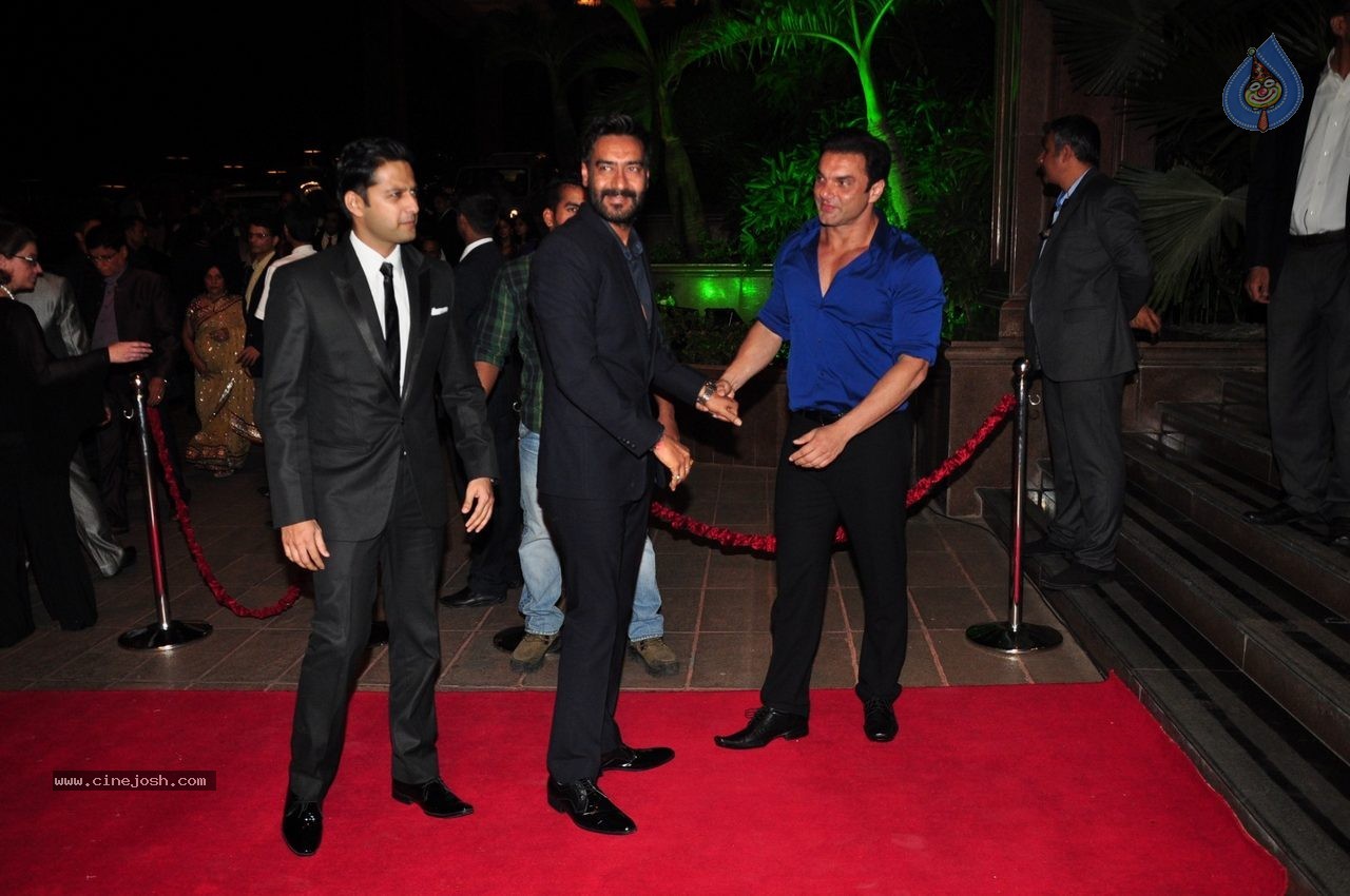 Top Celebs at Arpita Khan Wedding Reception 01 - 73 / 207 photos