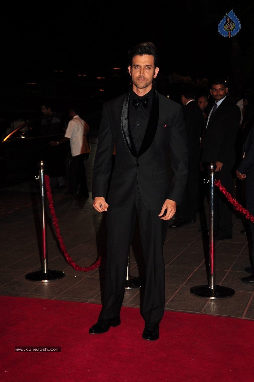 Top Celebs at Arpita Khan Wedding Reception 01 - 76 / 207 photos