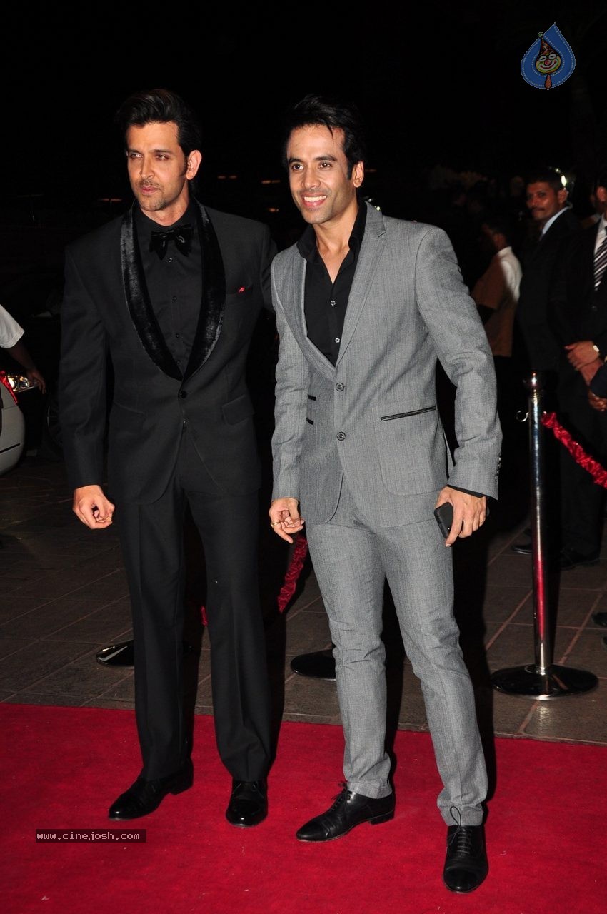 Top Celebs at Arpita Khan Wedding Reception 01 - 132 / 207 photos