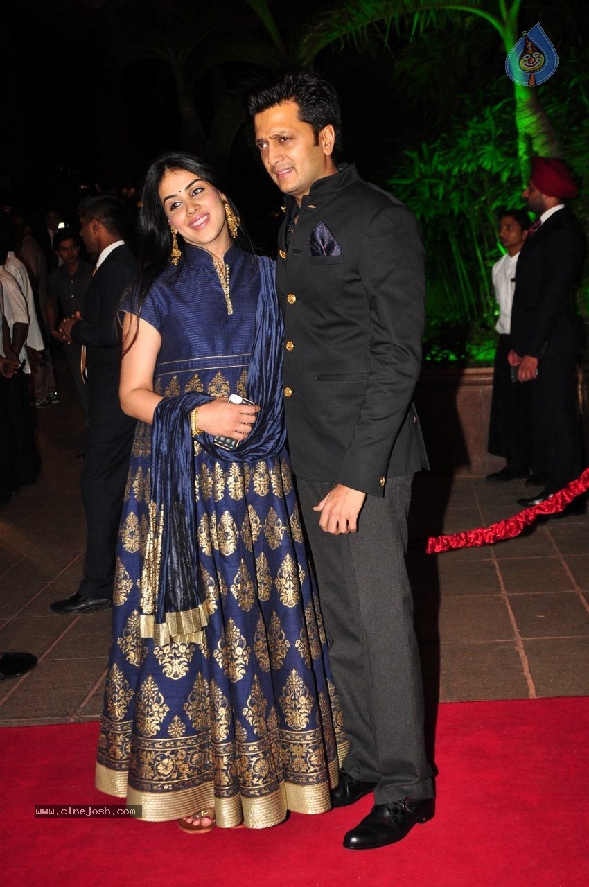 Top Celebs at Arpita Khan Wedding Reception 02 - 48 / 265 photos